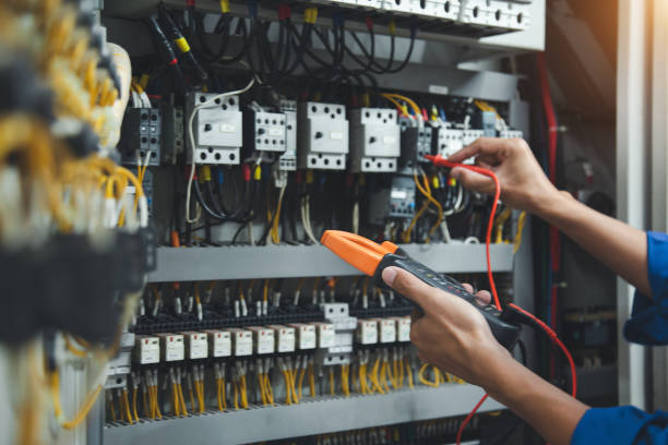 Best 24-Hour Electrician  in Fife Heights, WA